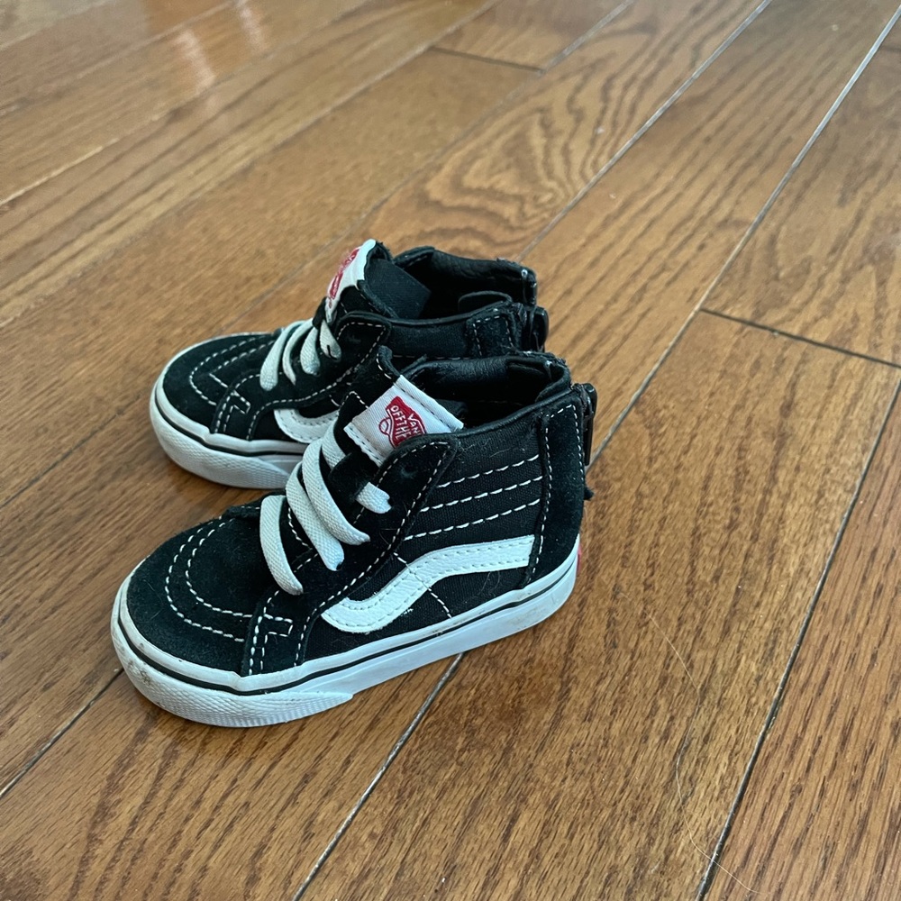 Toddler black vans